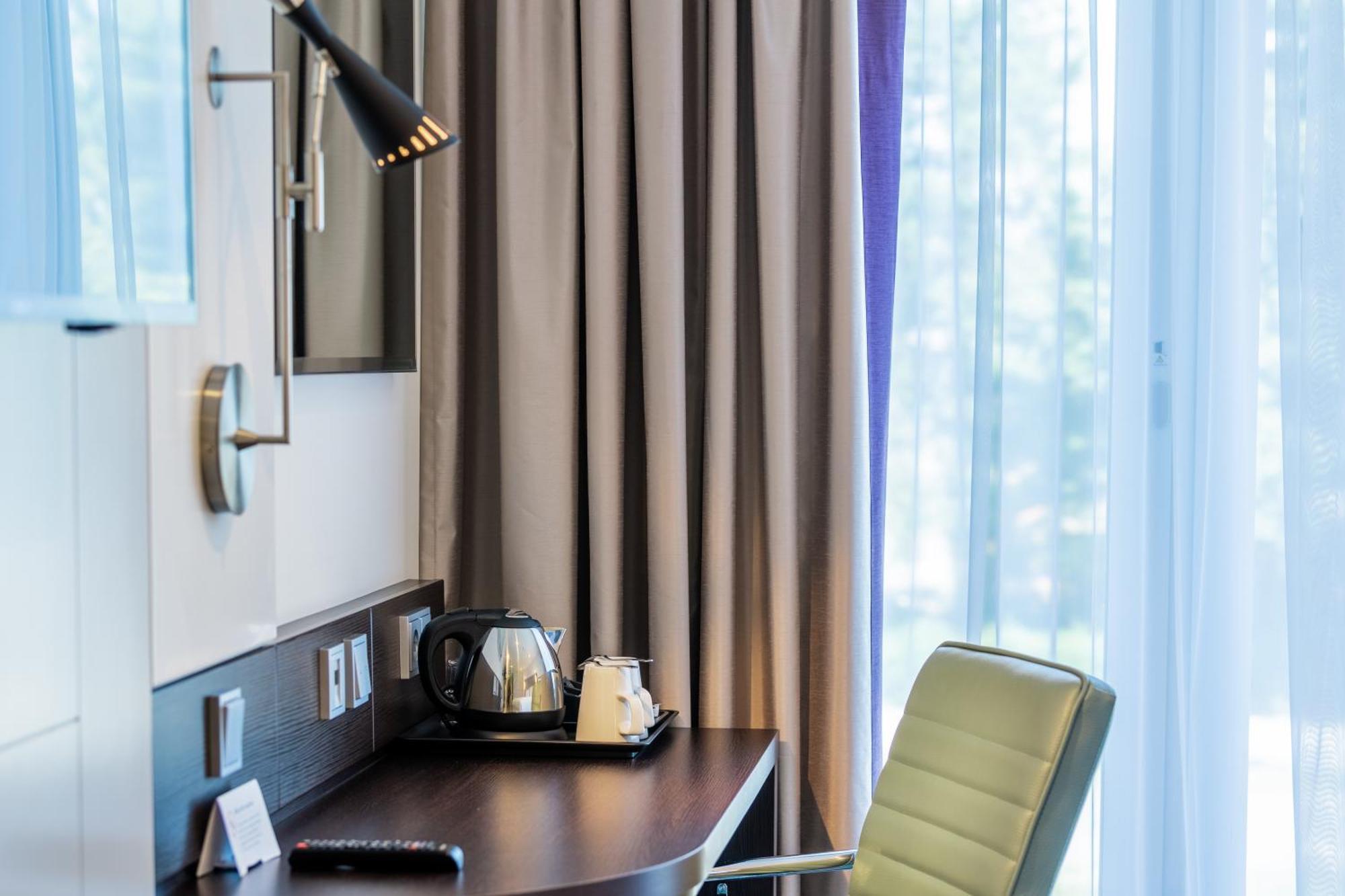 Premier Inn Berlin City Wilmersdorf Exterior photo